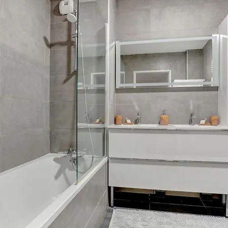 Appartement Le Tocqueville - *