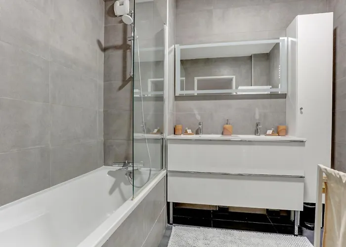 Apartamento Le Tocqueville - *